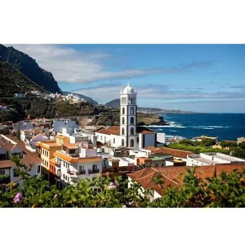 El Roque De *
